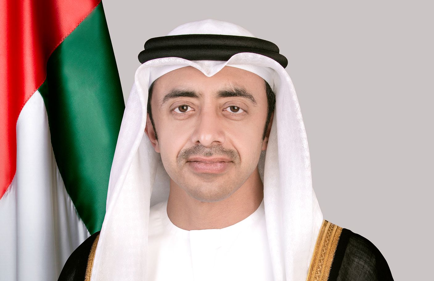 الامارات | عبدالله بن زايد: سنستأنف الإسقاط الجوي فوراً لإيصال المساعدات إلى غزة