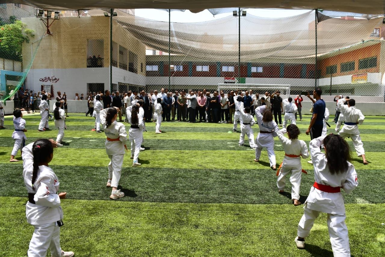 وزير الرياضة ومحافظ الجيزة يفتتحان 5 ملاعب جديدة بمراكز الشباب