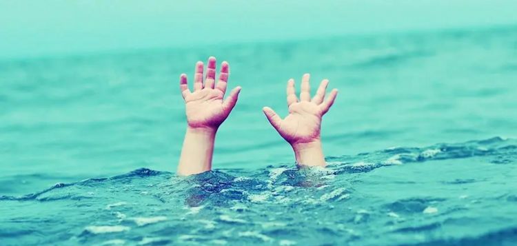 وفاة طفل بعد تعرضه لحادث غرق في أحد منتجعات المنية