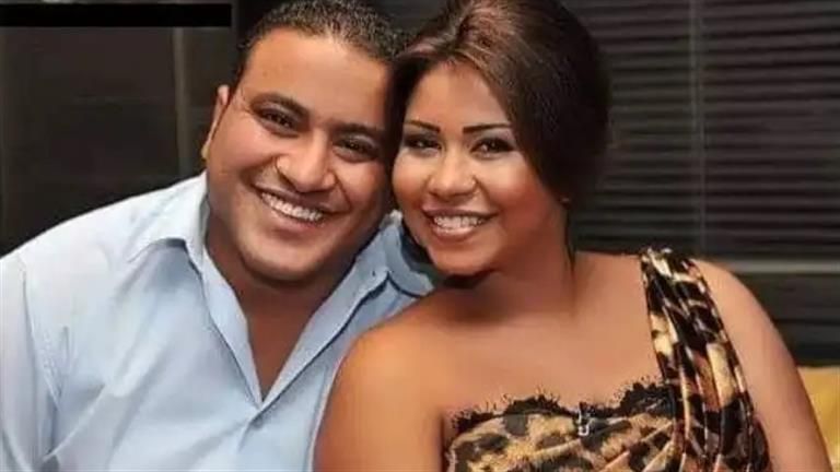 شقيق شيرين عبدالوهاب: "في شخص بينصب باسمها وبيحرض جمهورها ضدها"