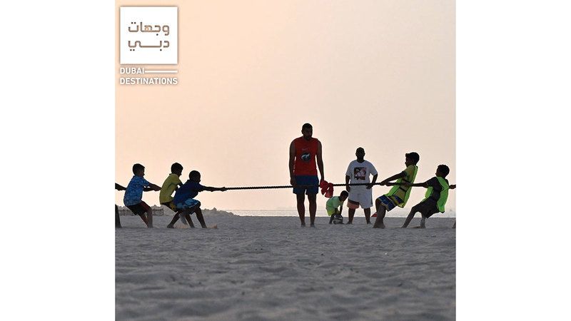 الامارات | شد الحبل على بحر جميرا