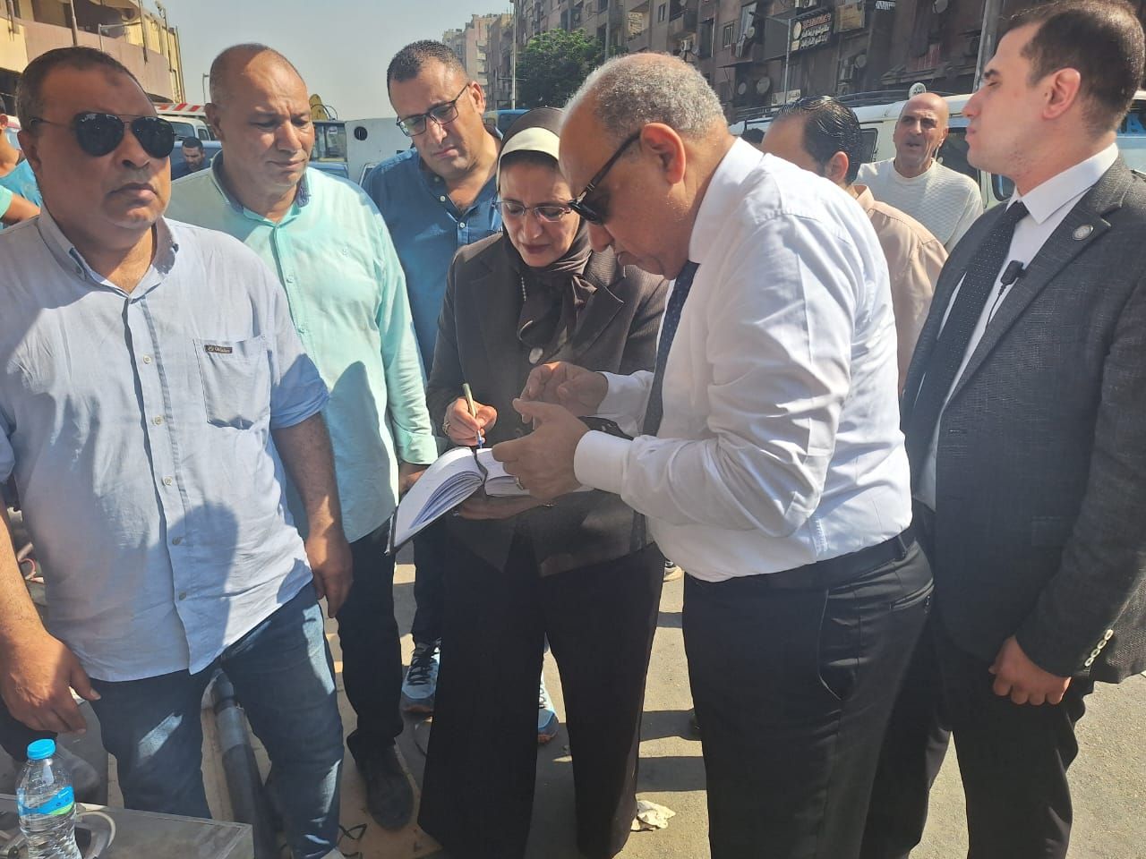 وزير الكهرباء يتفقد موقع إصلاح العطل المتسبب فى انقطاع التيار بالجيزة - الخليج 365