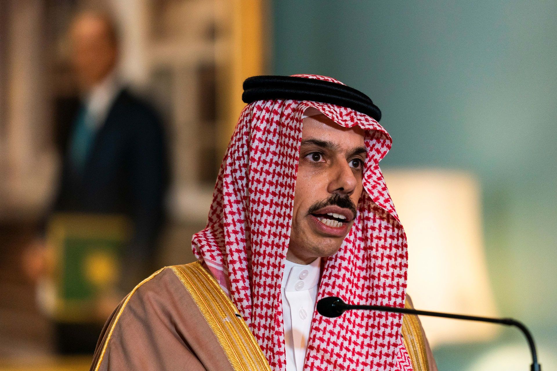 وزير الخارجية: مؤتمر تنفيذ حل الدولتين يأتي استنادًا لموقف المملكة الثابت تجاه القضية الفلسطينية وجهود التوصل للسلام العادل والشامل