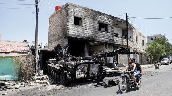 فرنسا: ضرورة التوصل إلى حل سياسي شامل في سوريا
