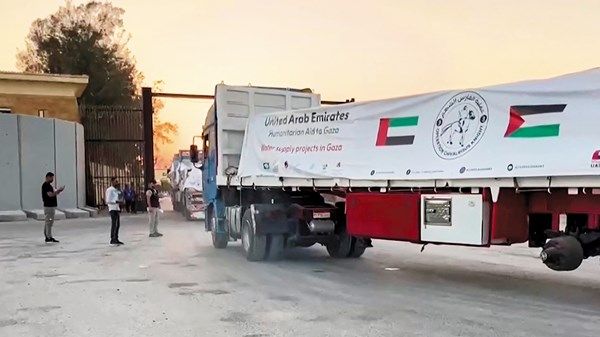 مساعدات الإمارات إلى غزة تضامن إنساني والتزام أخلاقي