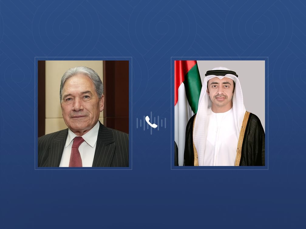 الامارات | عبدالله بن زايد ووزير خارجية نيوزيلندا يبحثان هاتفيا تعزيز العلاقات الثنائية