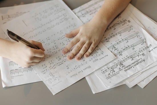 طالع الأبراج: 5 أبراج تضع المعاهد الموسيقية رغبتها الأولى في التنسيق.. هل انت منهم؟