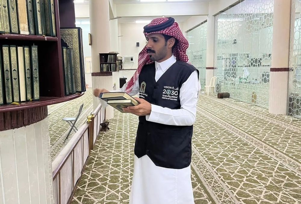 أخبار من السعودية.. 20 ألف جولة رقابية على جوامع ومساجد المدينة المنورة