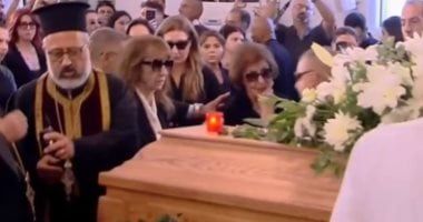 جثمان زياد الرحبانى يصل إلى كنيسة رقاد السيدة