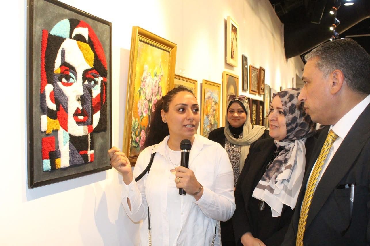 مديرية تعليم الجيزة تفتتح معرض معلمى التربية الفنية بدار الأوبرا المصرية.. صور