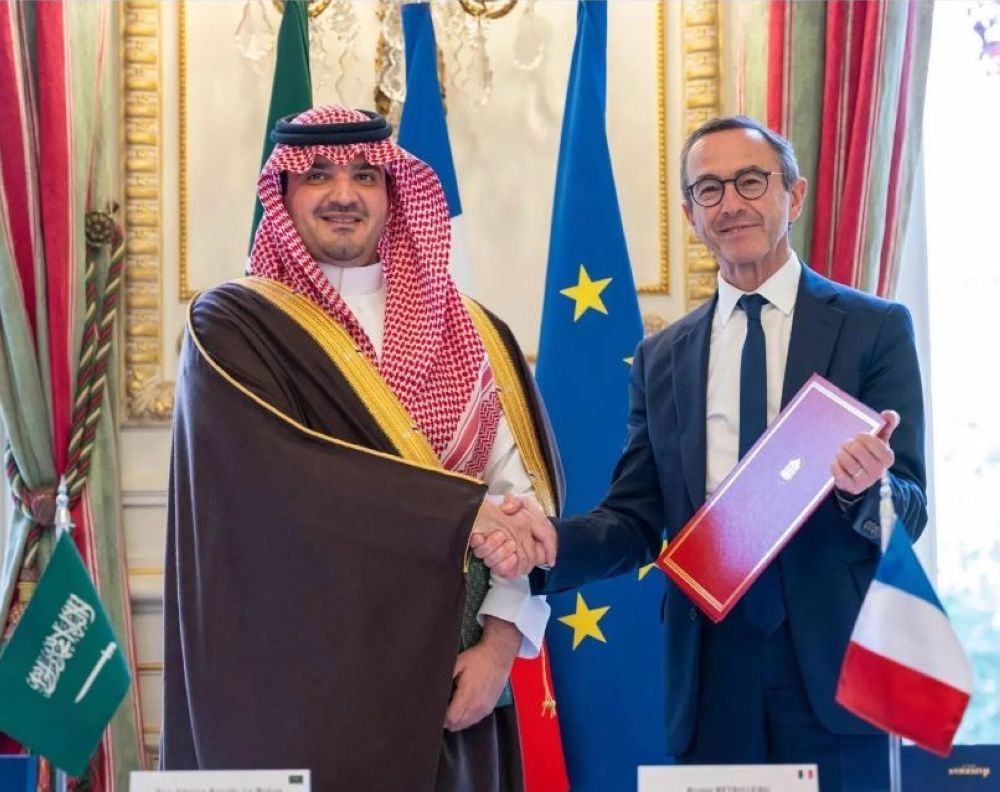 أخبار من السعودية.. وزير الداخلية ونظيره الفرنسي يوقعان الوثيقة التنفيذية للتعاون الأمني