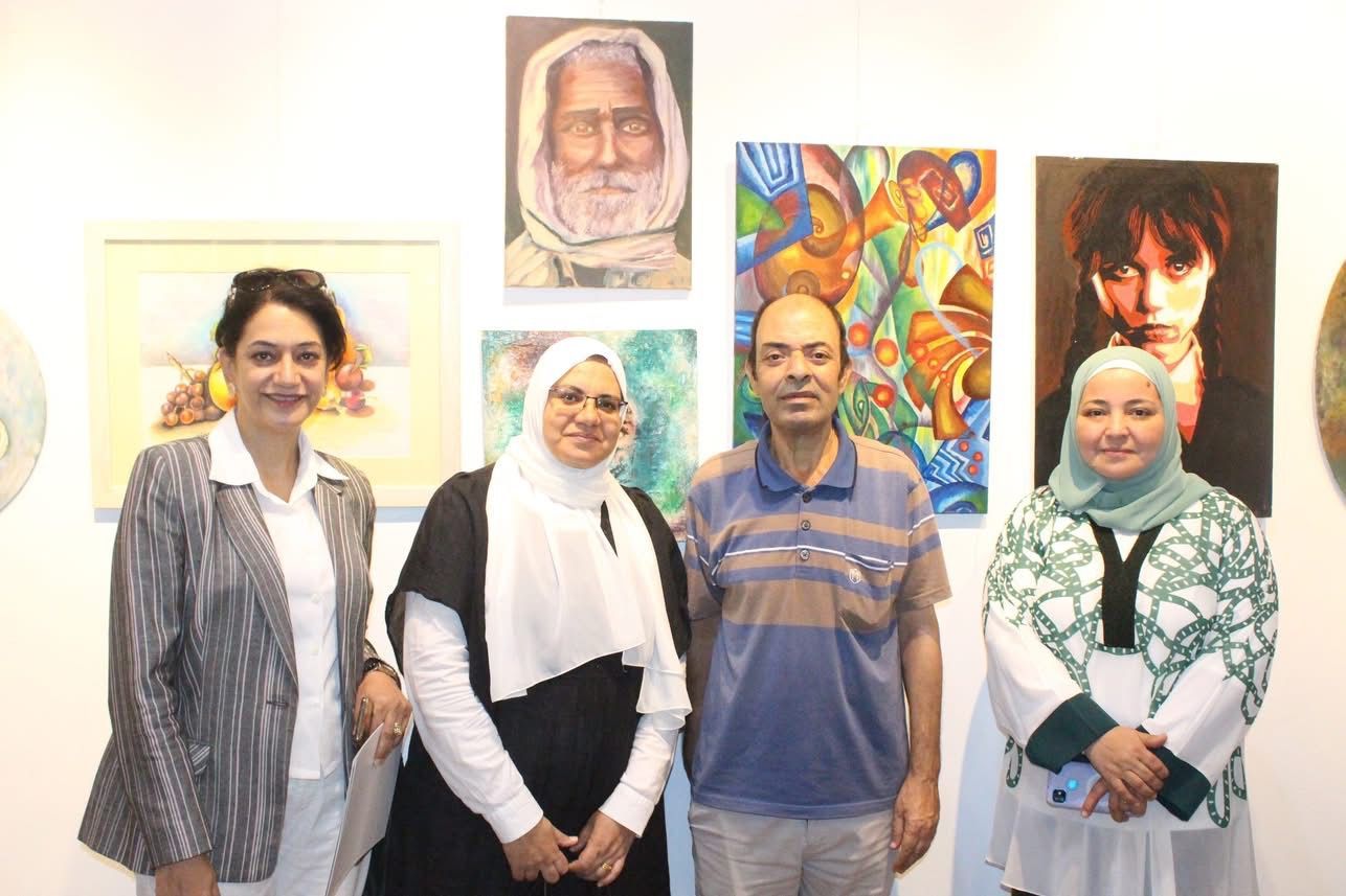 مديرية تعليم الجيزة تفتتح معرض معلمى التربية الفنية بدار الأوبرا المصرية.. صور