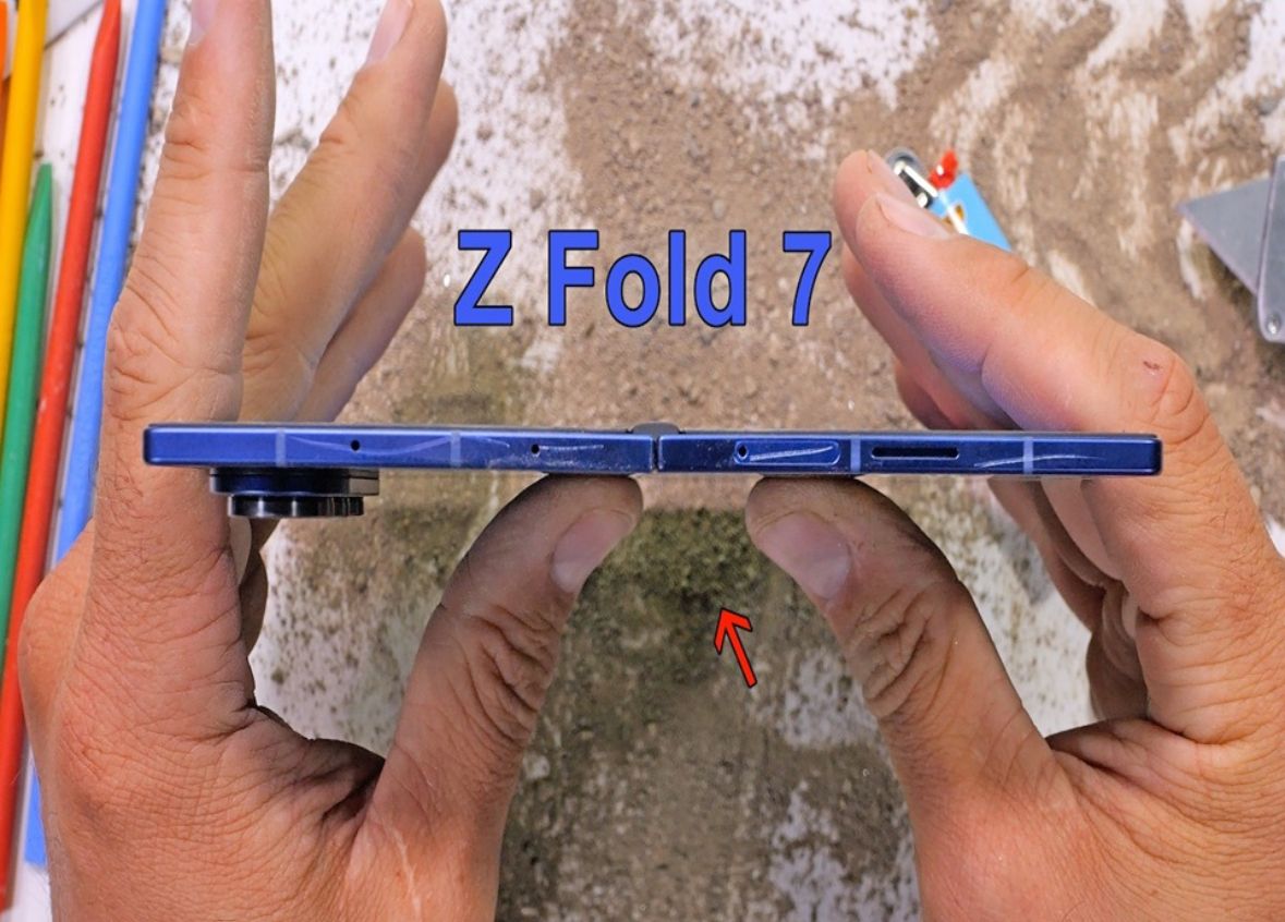 تكنولوجيا: اختبار متانة Galaxy Z Fold 7 من JerryRigEverything يكشف قدرته على الصمود