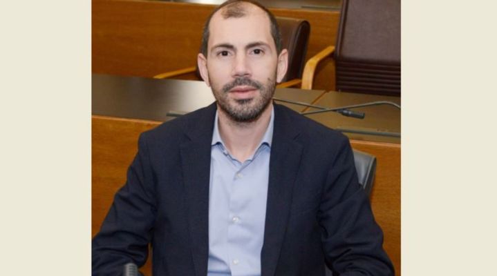 الخير نقلا عن سلام: القرار بحصرية السلاح متخذ على مستوى مجلس الوزراء ولكن يجب العمل على آليات التنفيذ