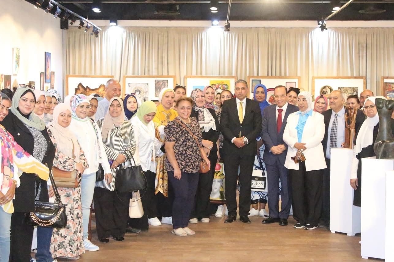 مديرية تعليم الجيزة تفتتح معرض معلمى التربية الفنية بدار الأوبرا المصرية.. صور