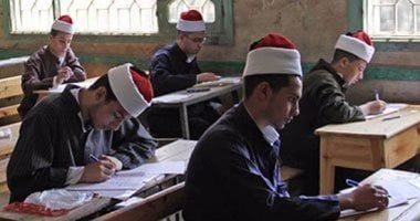 اليوم طلاب الدور الثانى بالأزهر يؤدون امتحانات الفرنساوى والجغرافيا والتاريخ - الخليج 365