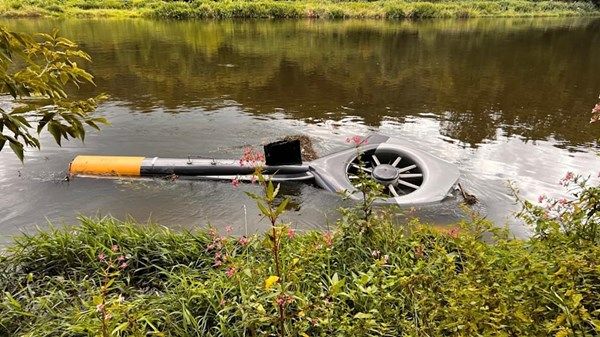 ألمانيا.. تفاصيل جديدة عن حادث سقوط طائرة في نهر