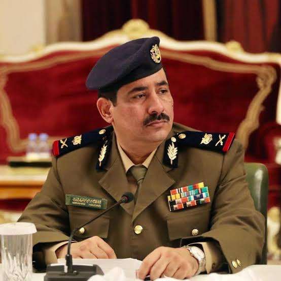 وزير الداخلية اليمني ينتهك القانون الدولي ويرميه عرض الحائط ويضع نفسه تحت مسائلة المجتمع الدولي