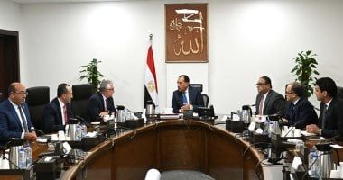 اقتصادية قناة السويس: 6 عقود جديدة لمشروعات ملابس ومنسوجات بـ117.5 مليون دولار - الخليج 365