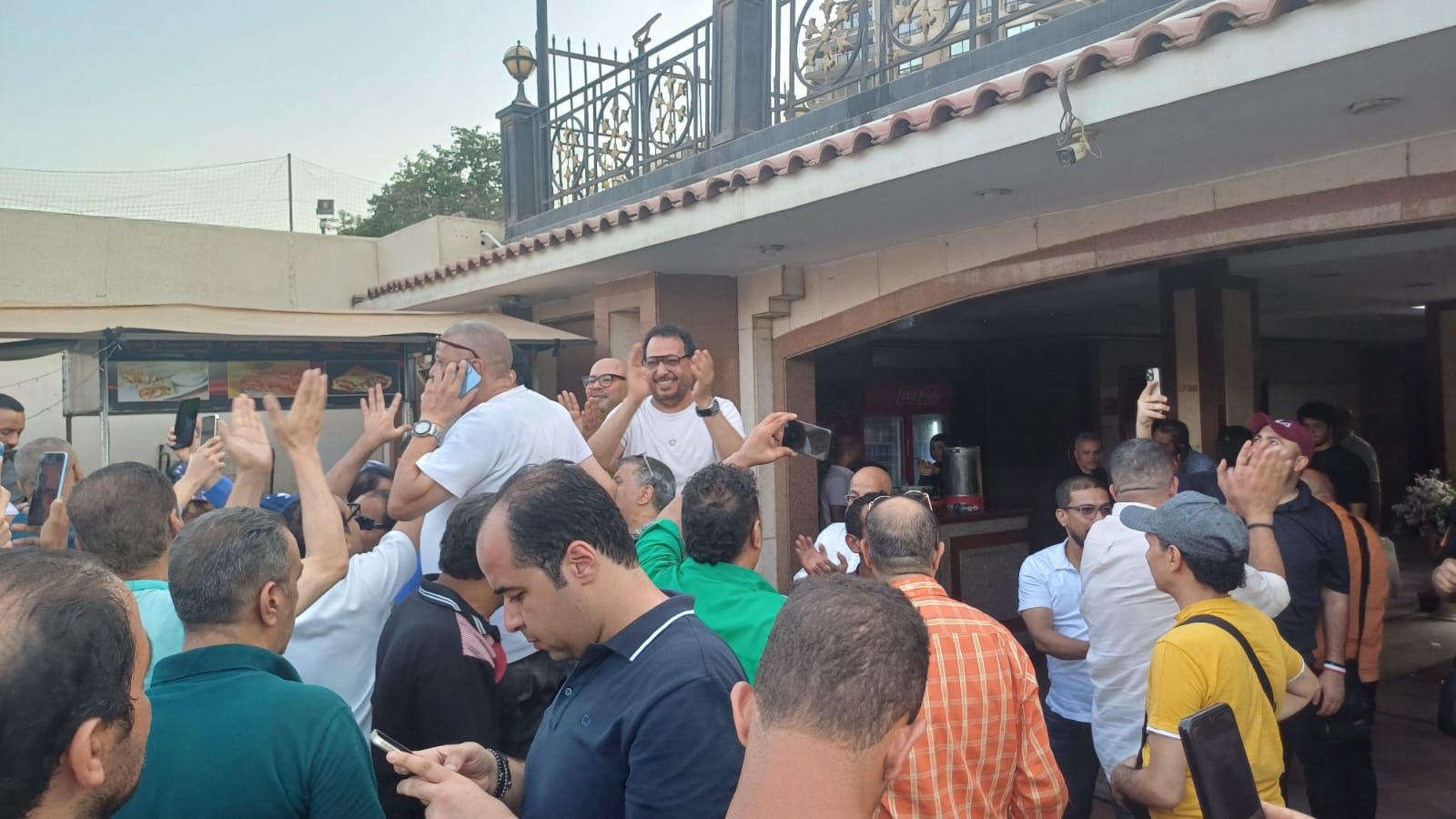 انتخابات التجديد النصفى (1) انتخابات التجديد النصفى (1)