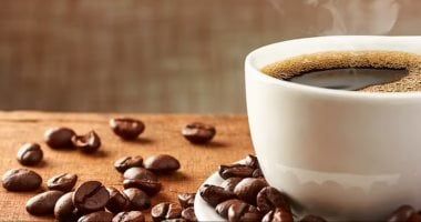 ماذا يحدث لسكر الدم عند شرب القهوة يوميًا؟