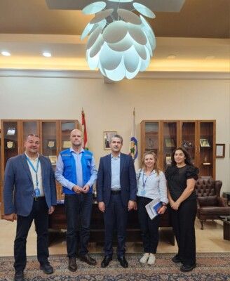 محافظ البقاع بحث مع فرايسن سبل التعاون بملف عودة النازحين السوريين وفقًا لخطة الحكومة اللبنانية