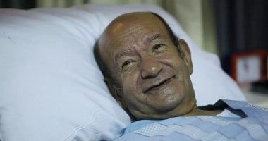لطفي لبيب يدخل العناية المركزة وأشرف زكي: الحالة حرجة ونطلب بالدعاء