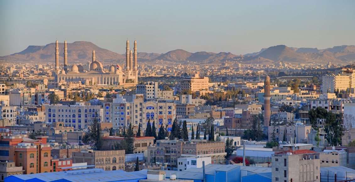 الحوثي يكشف عن العفو على هؤلاء وقرب موعد الإفراج
