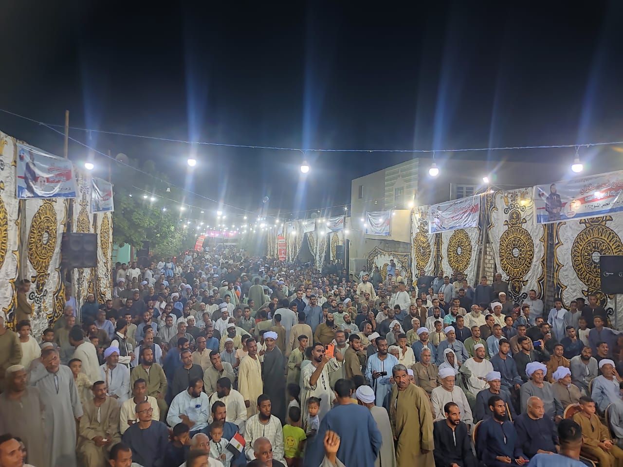 "النور" بأسوان ينظم مؤتمرا جماهيريا حاشدا لدعم مرشحه لمجلس الشيوخ.. صور
