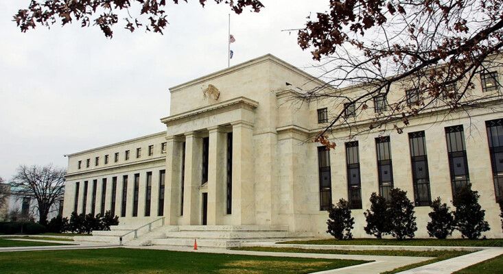 الاحتياطي الفدرالي الأميركي أبقى معدلات الفائدة من دون تغيير للمرة الخامسة على التوالي