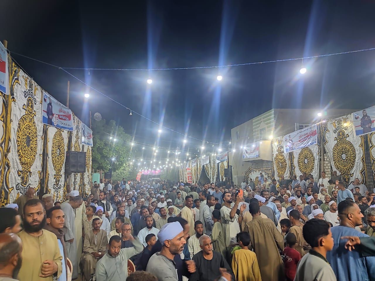 "النور" بأسوان ينظم مؤتمرا جماهيريا حاشدا لدعم مرشحه لمجلس الشيوخ.. صور