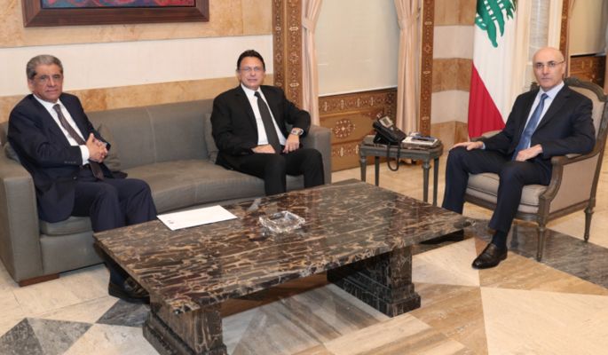 وزير الداخلية بحث مع الخازن ورؤساء بلديات في الأمن في المعاملتين والشارع البحري والتقى وفدا من "فرسان مالطا"