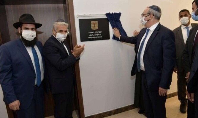 يديعوت: الإمارات تبعث برسائل غير مباشرة لإنهاء مهام سفير إسرائيل لديها بعد الكشف عن تورطه بقضايا أخلاقية