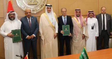 وزير الكهرباء يشهد توقيع مذكرة تفاهم لتطوير وتحديث مركز أبحاث الجهد الفائق