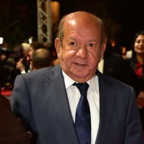 الامارات | يُشيَّع في مصر اليوم .. ما هي قصة لطفي لبيب مع "السفير الإسرائيلي" ولماذا حذروه منه ؟
