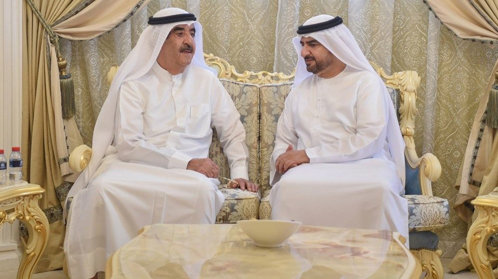 حاكم أم القيوين يعزي في وفاة فاطمة عبدالله المزروع بمنطقة الطلاع بالشارقة