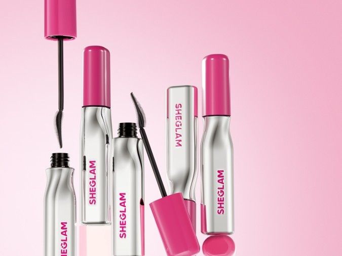 ماسكرا Lashlighter Up & Out من شيجلام .. تضيء عينيك وتمنحك إطلالة واثقة