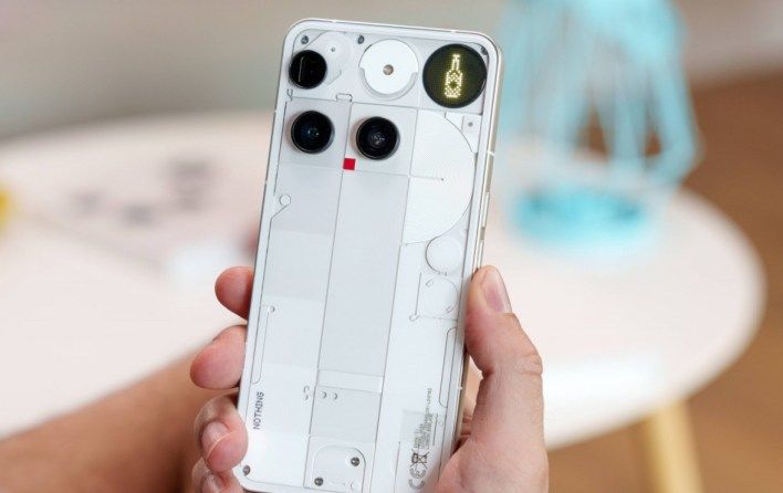 تكنولوجيا: Nothing تبدأ برنامج اختبار Android 16 التجريبي لهاتف Phone (3)
