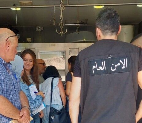 ​الخليج 365​ : ضبط دجاج غير صالح للاستهلاك في جزين وختم محل بالشمع الأحمر
