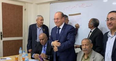 مجلس أمناء الجيزة يشيد بخفض كثافة الفصول: إنهاء مشكلة استمرت 30 عاما - الخليج 365