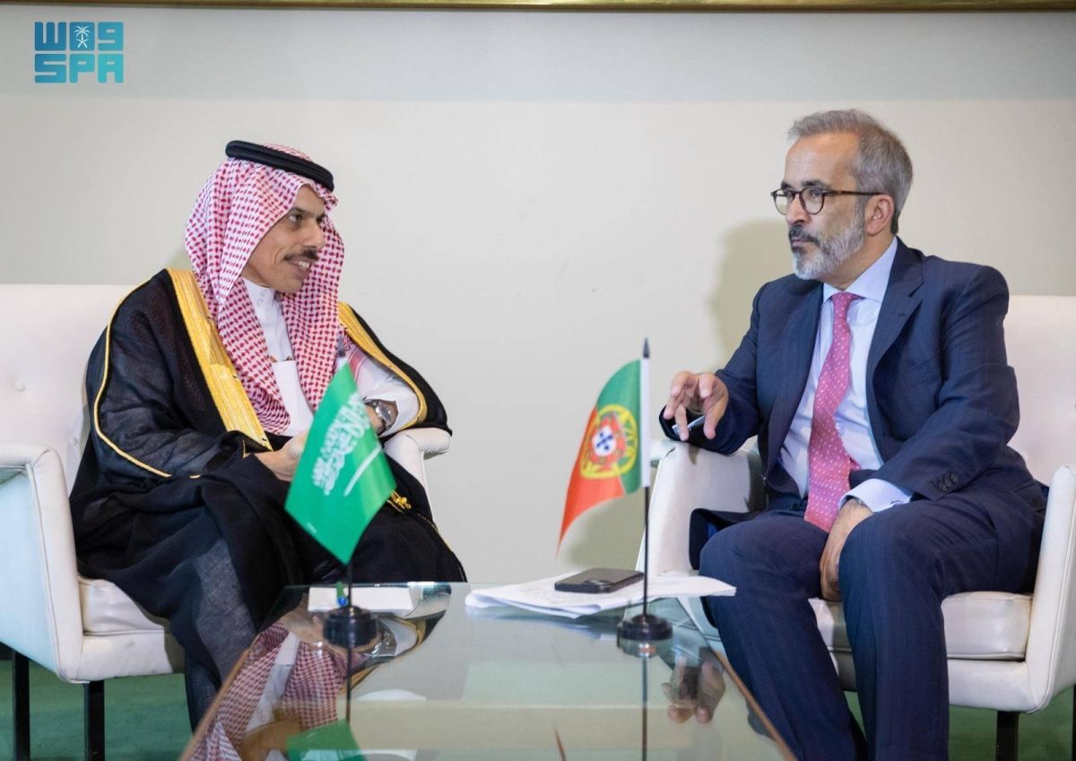 وزير الخارجية يلتقي وزير خارجية البرتغال