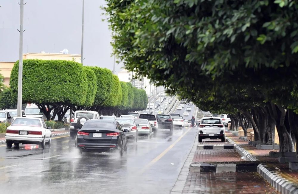 أمطار خفيفة على المنطقة الشرقية اليوم الجمعة - واس