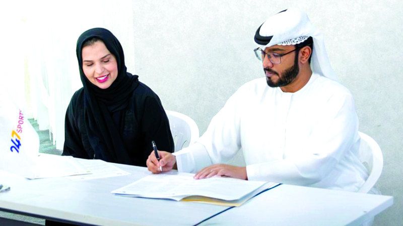الامارات | مذكرة تفاهم لدعم وتطوير «الريشة الطائرة»   