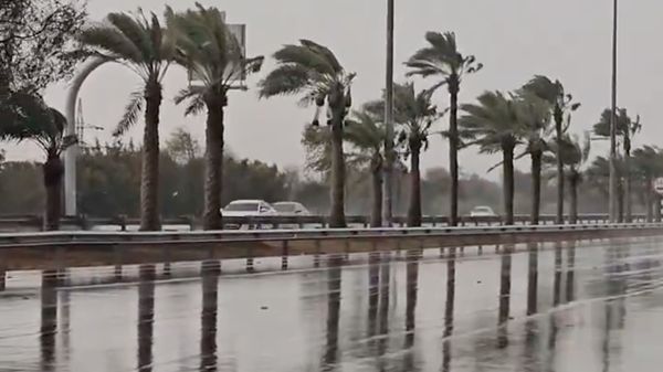 أمطار على مناطق مختلفة في الدولة