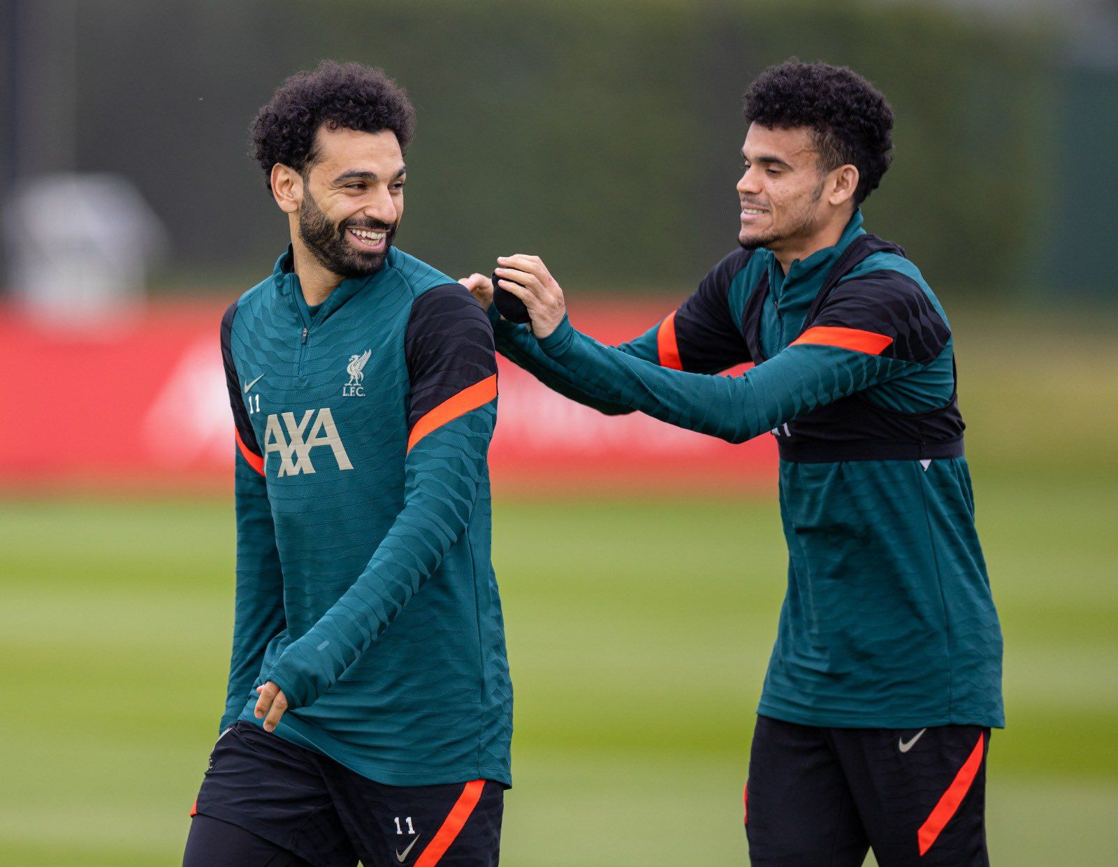 الامارات | محمد صلاح يودّع زميلاً جديداً في ليفربول برسالة مؤثرة