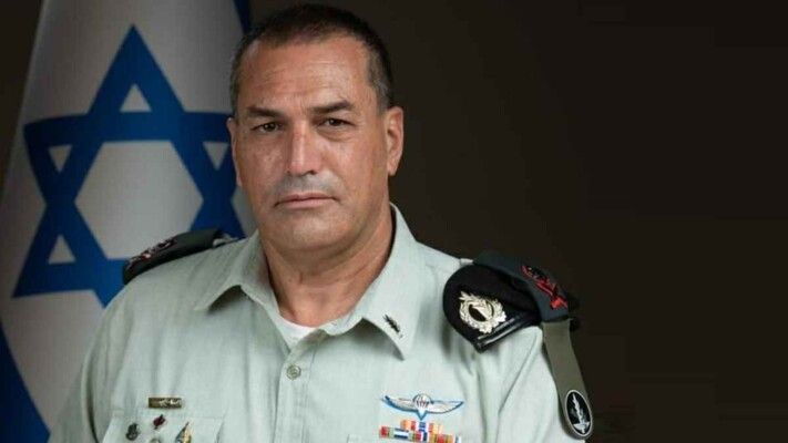 القناة 12 الإسرائيلية: رئيس الأركان إيال زامير يهدد بالاستقالة بسبب التوتر بين القيادتين السياسية والأمنية