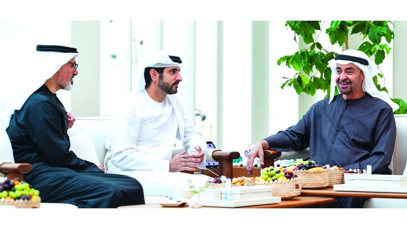 الامارات | رئيس الدولة يستقبل حمدان بن محمد
