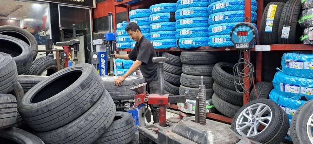 أخبار من السعودية.. شاهد | الفحص والتغيير ضرورة.. مختصون يحذرون من أعطال الإطار ”صيفًا“