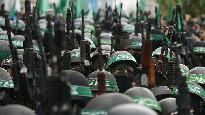 هل تلقي "حماس" السلاح بطلب قطري تركي؟!