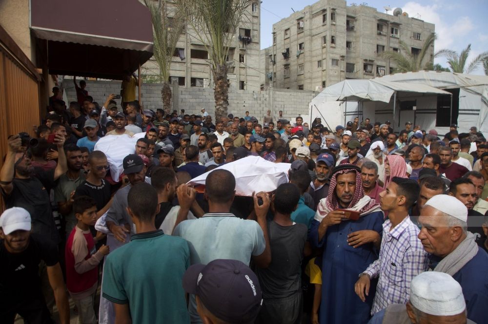 بسبب حرب غزة.. سلوفينيا تحظر استيراد الأسلحة وتصديرها من إسرائيل